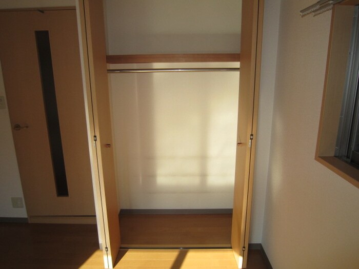 物件内観写真15　(収納)