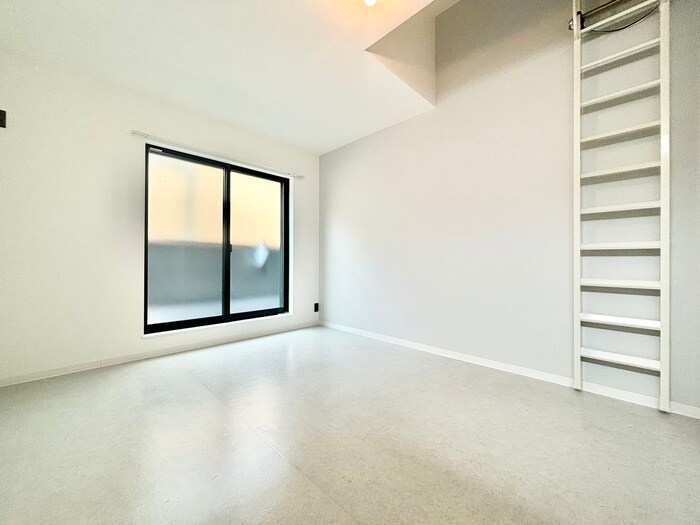 物件内観写真6　(居室)