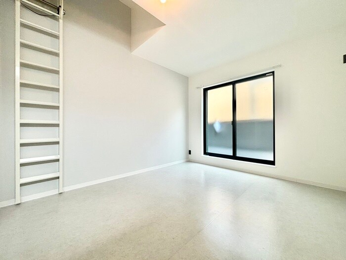 物件内観写真6　(居室)