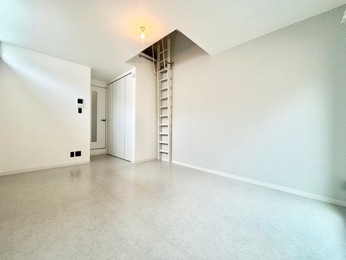 物件内観写真8　(居室)