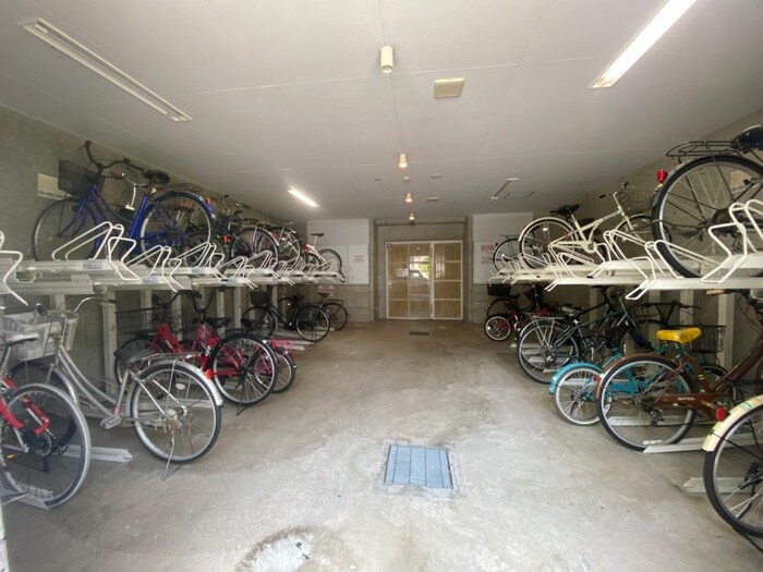 物件外観写真3　(建物設備)