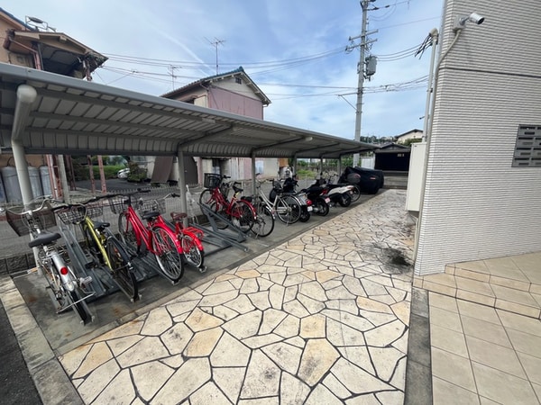 駐輪場