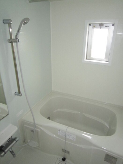 物件内観写真12　(バス／シャワールーム等)