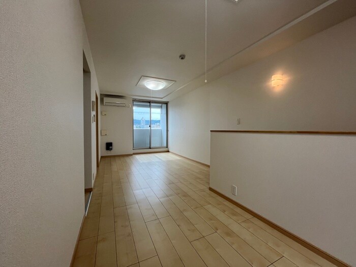 物件内観写真12　(居室)