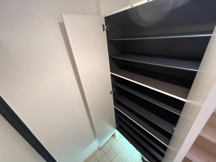 物件内観写真15　(収納)