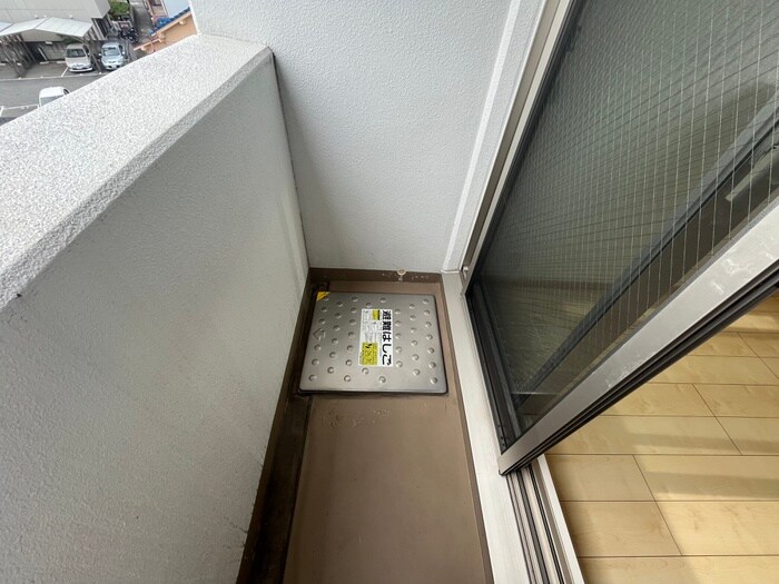 物件内観写真16　(ベランダ・バルコニー)