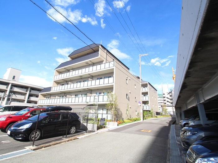 物件外観写真6　(外観写真)