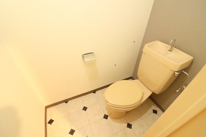 物件内観写真12　(トイレ)