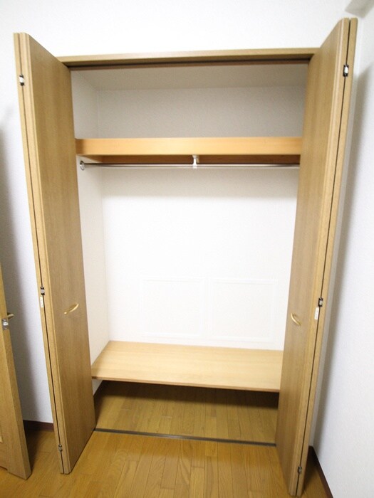 物件内観写真14　(収納)