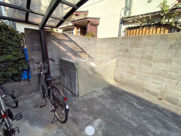 物件外観写真6　(建物設備)