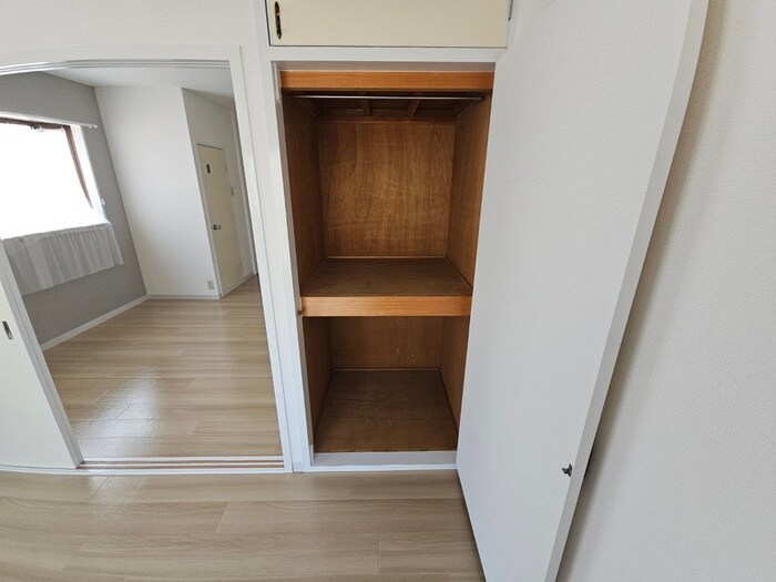 物件内観写真15　(収納)