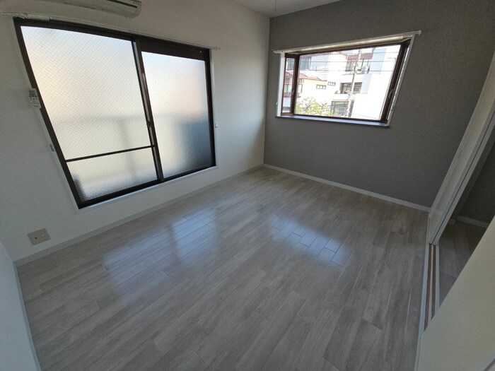 物件内観写真17　(居室)