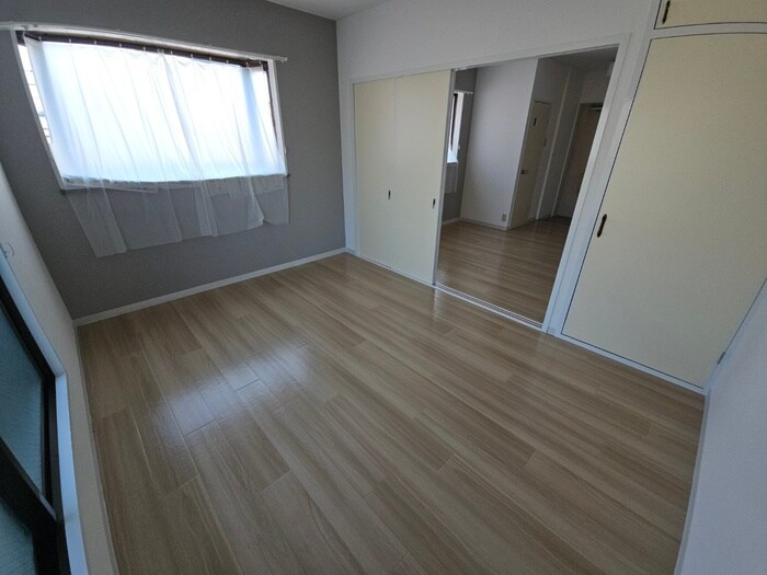物件内観写真18　(居室)