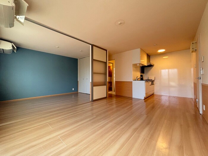 物件内観写真8　(居室)