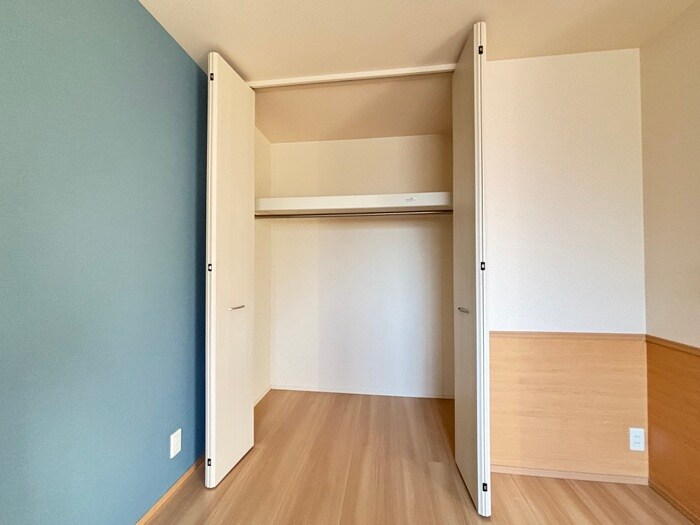 物件内観写真13　(収納)