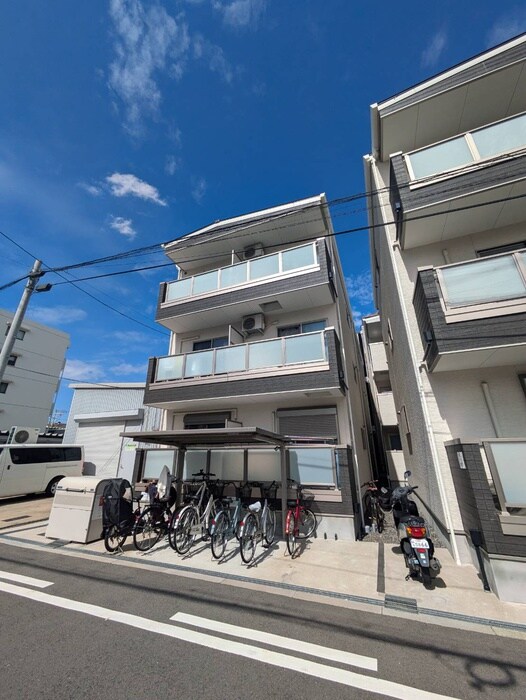 物件外観写真3　(外観写真)