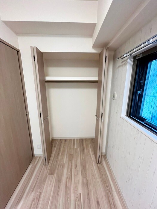 物件内観写真13　(収納)