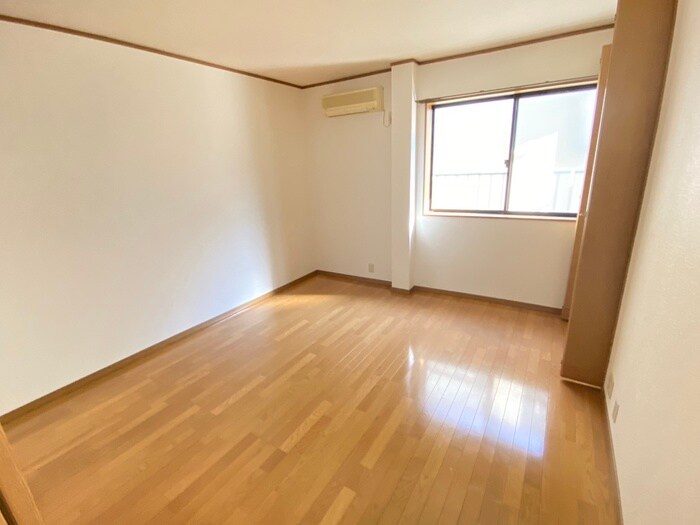 物件内観写真6　(内観写真)