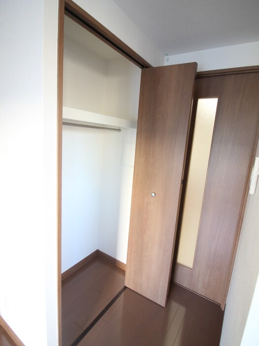 物件内観写真14　(収納)