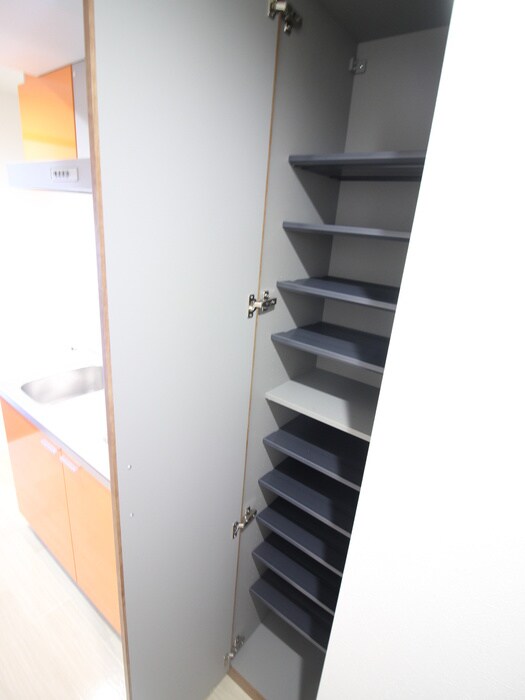 物件内観写真15　(靴箱)