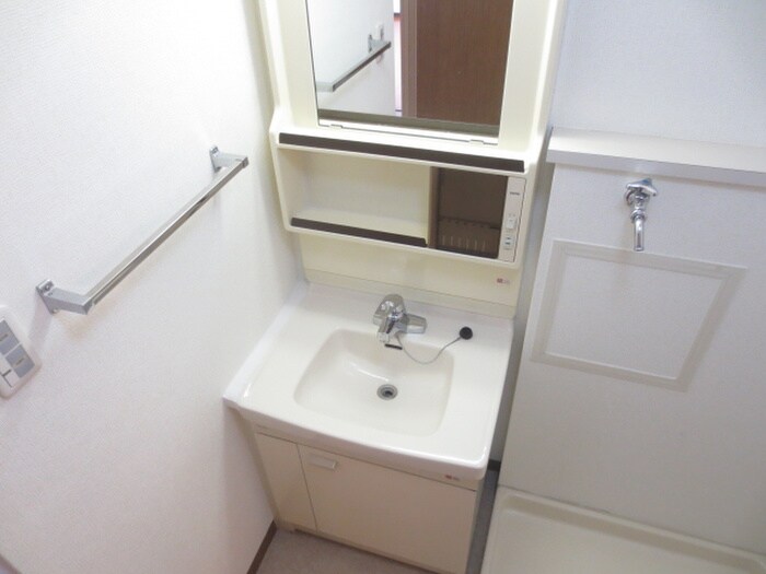 物件内観写真12　(洗面)