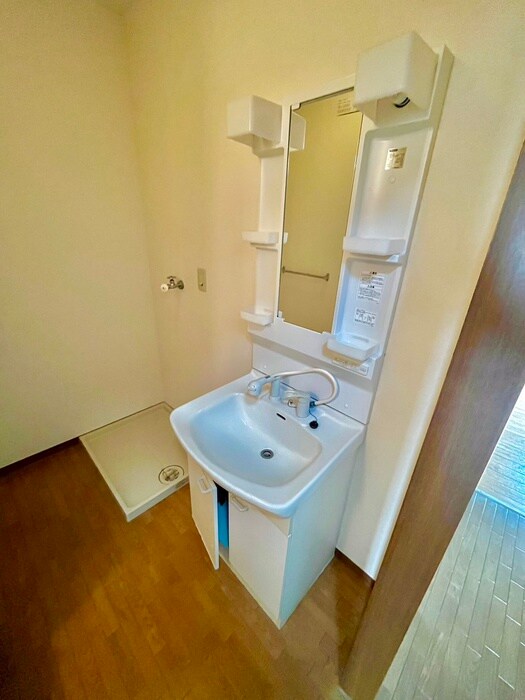 物件内観写真7　(洗面)