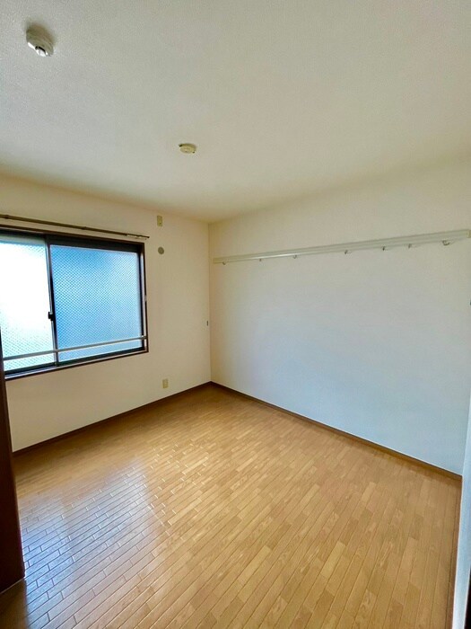 物件内観写真15　(居室)