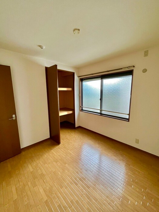 物件内観写真16　(居室)