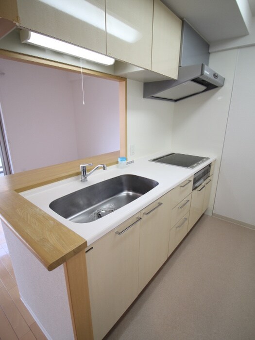 物件内観写真8　(キッチン)