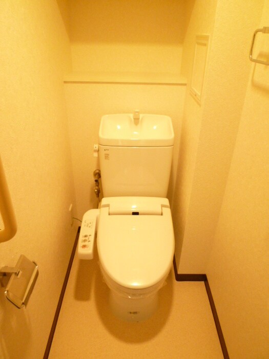 物件内観写真10　(トイレ)