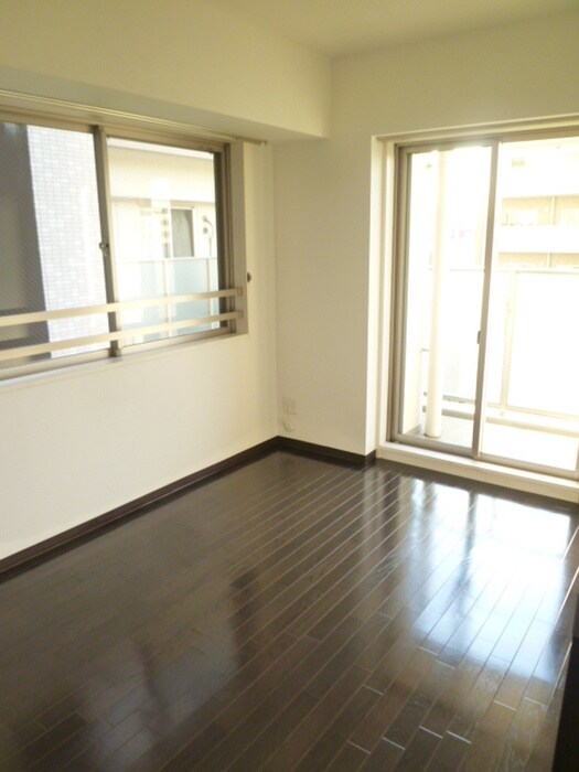 物件内観写真13　(居室)