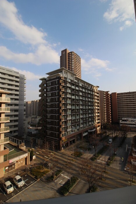 物件内観写真18　(室内からの展望)