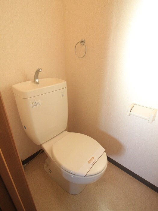 物件内観写真12　(トイレ)