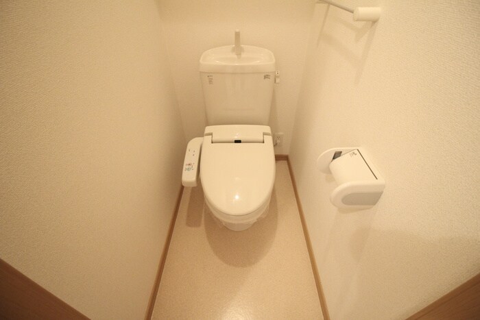 物件内観写真11　(トイレ)