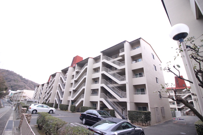 六甲台ハウス三号棟（505）