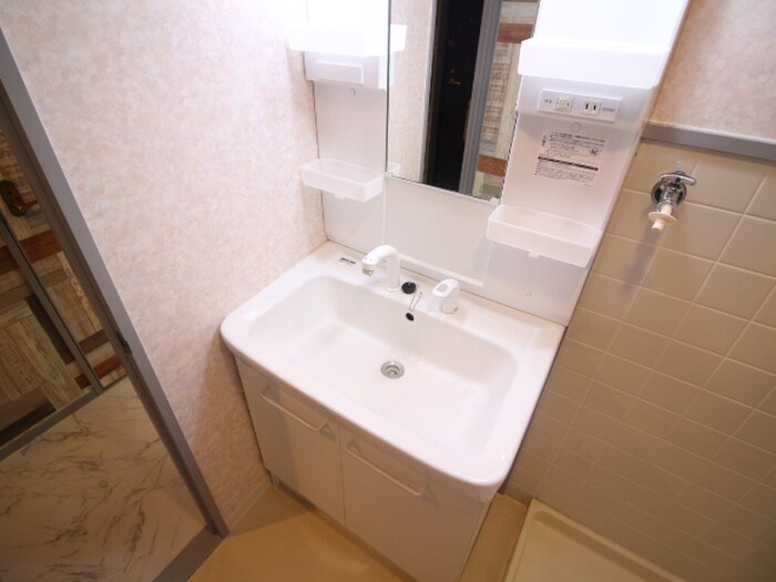 物件内観写真15　(洗面)