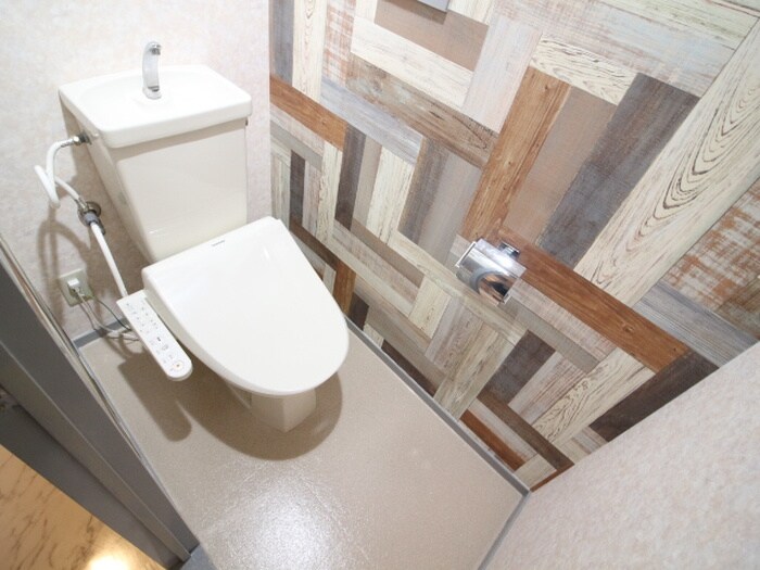 物件内観写真17　(トイレ)