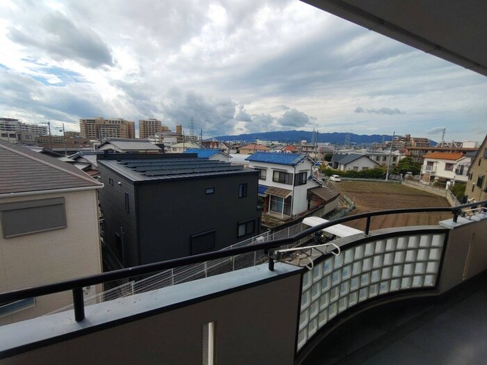 物件内観写真22　(室内からの展望)