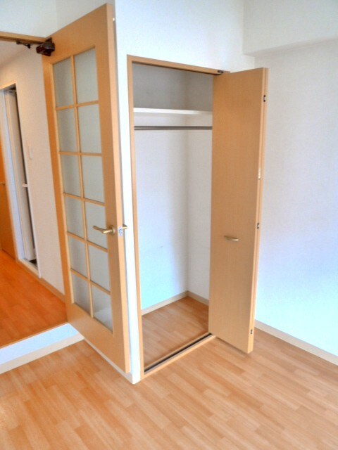 物件内観写真13　(収納)