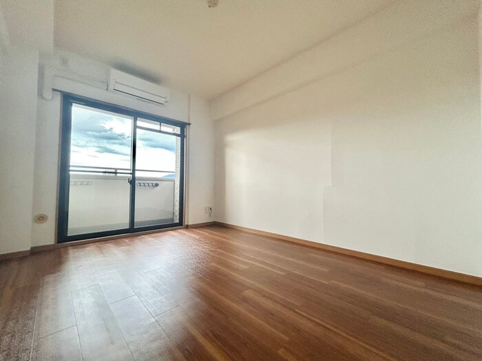 物件内観写真5　(居室)