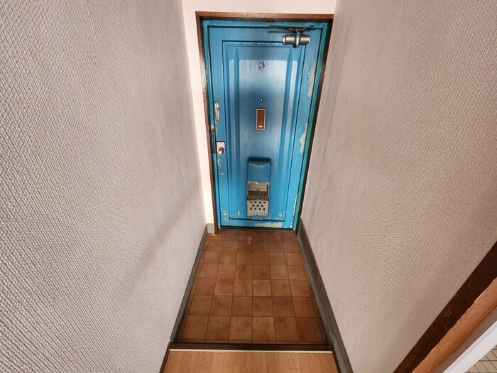 物件内観写真14　(玄関)