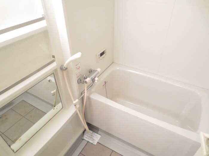 物件内観写真8　(バス／シャワールーム等)