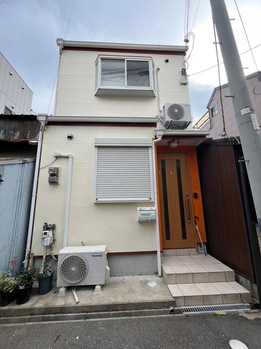 物件外観写真2　(外観写真)