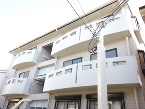 アニシ－ズ外観写真