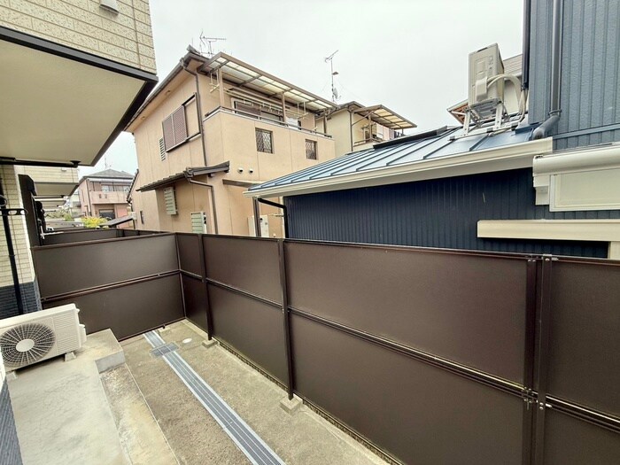 物件内観写真22　(室内からの展望)