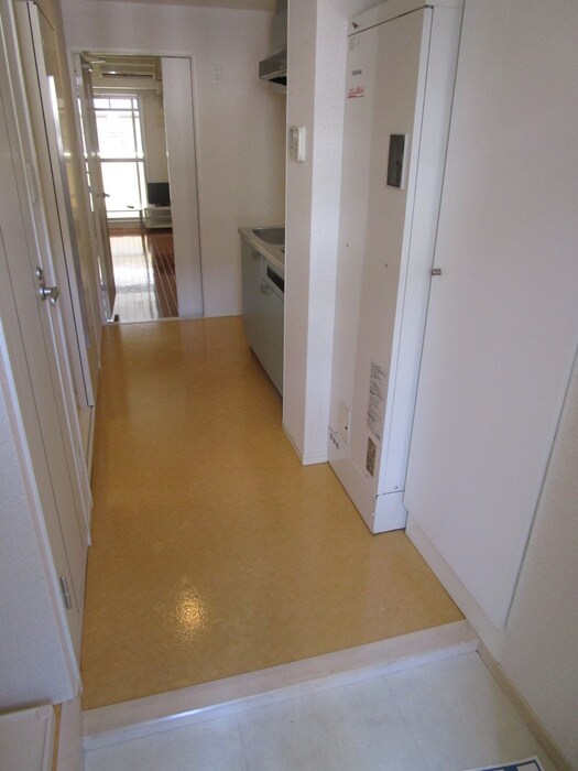 物件内観写真19　(玄関)