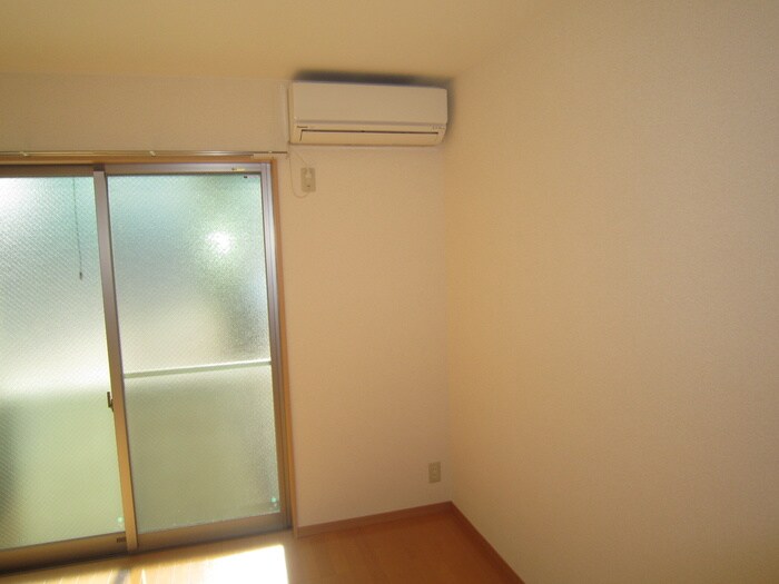 物件内観写真15　(居室)