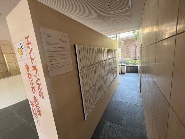 物件外観写真4　(建物設備)