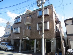 ハイコート甲子園四番町外観写真