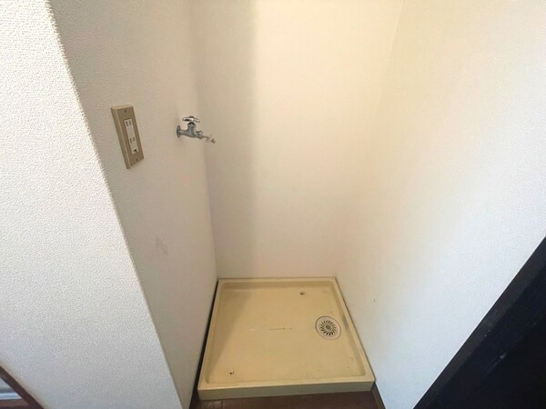 洗濯機置場